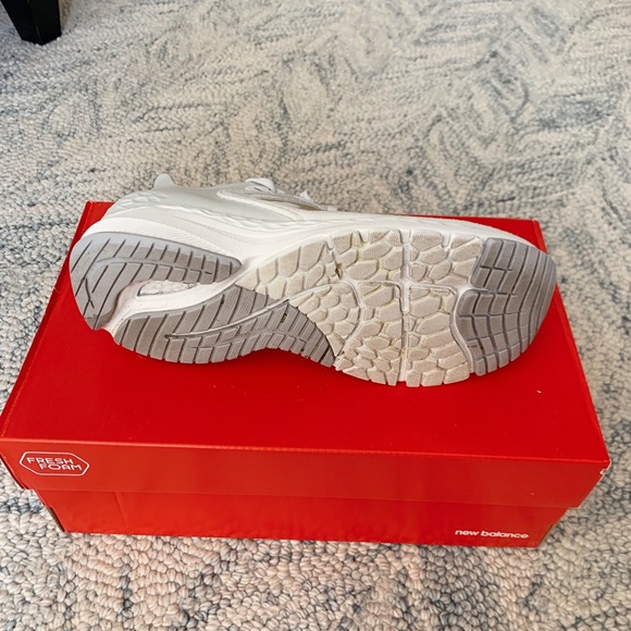 New Balance • Fresh Foam 860v11 - Picture 11 of 11